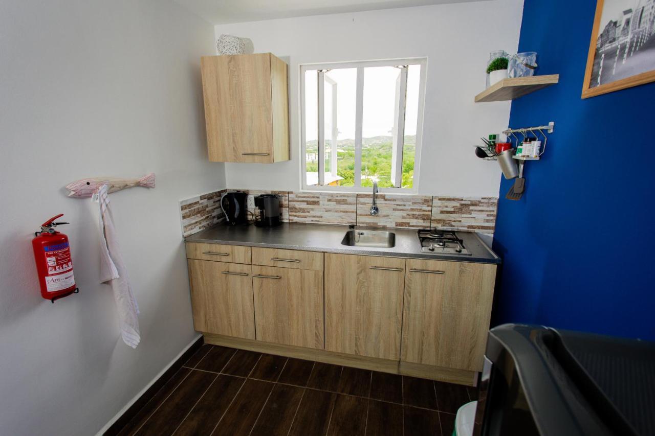 Westpunt Beach Apartments Willemstad Exterior photo